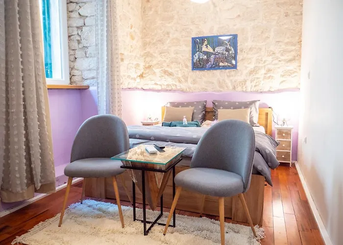 Apartamento ~melody ~ With Breezy & Silent Ambience