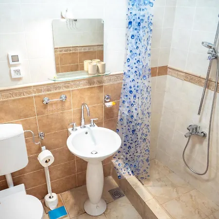 ~melody ~ With Breezy & Silent Ambience Apartment